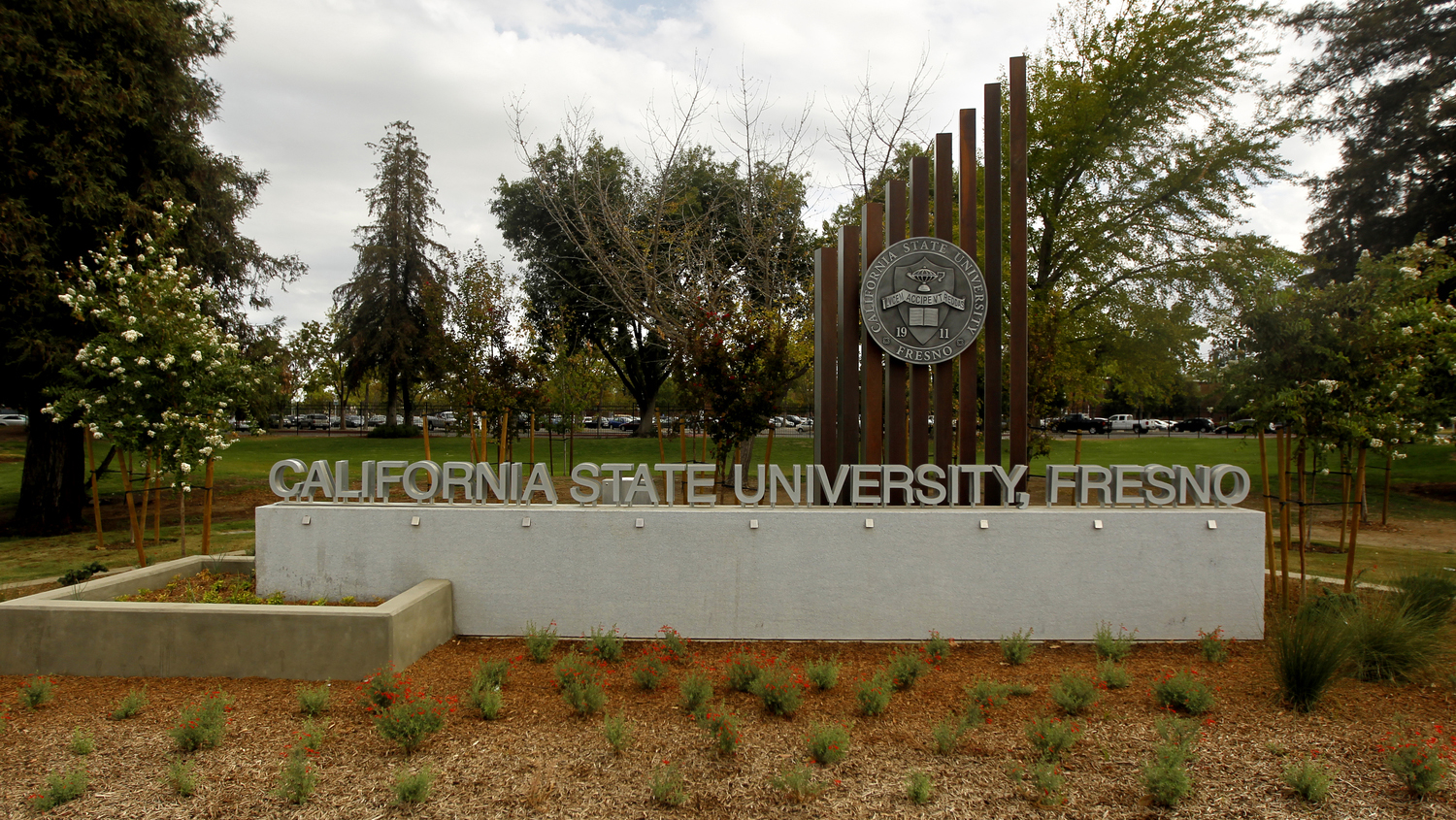 California State University, Fresno sign at Cedar and Shaw Avenues