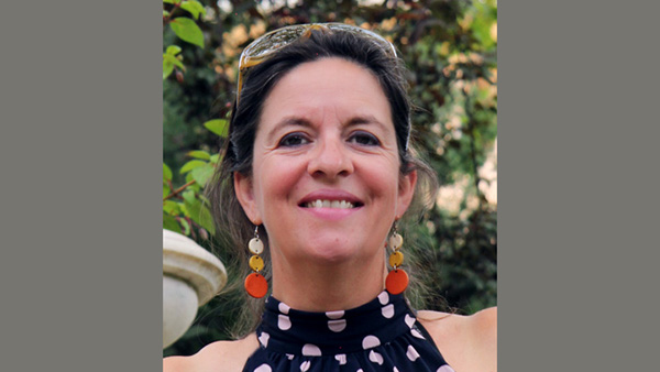 Dr. Tinneke Van Camp